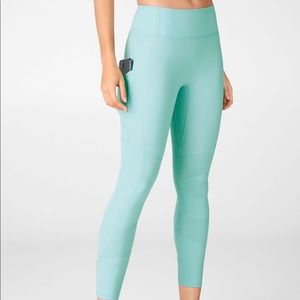 Fabletics Anywhere High Waisted Moto 7/8 Legging